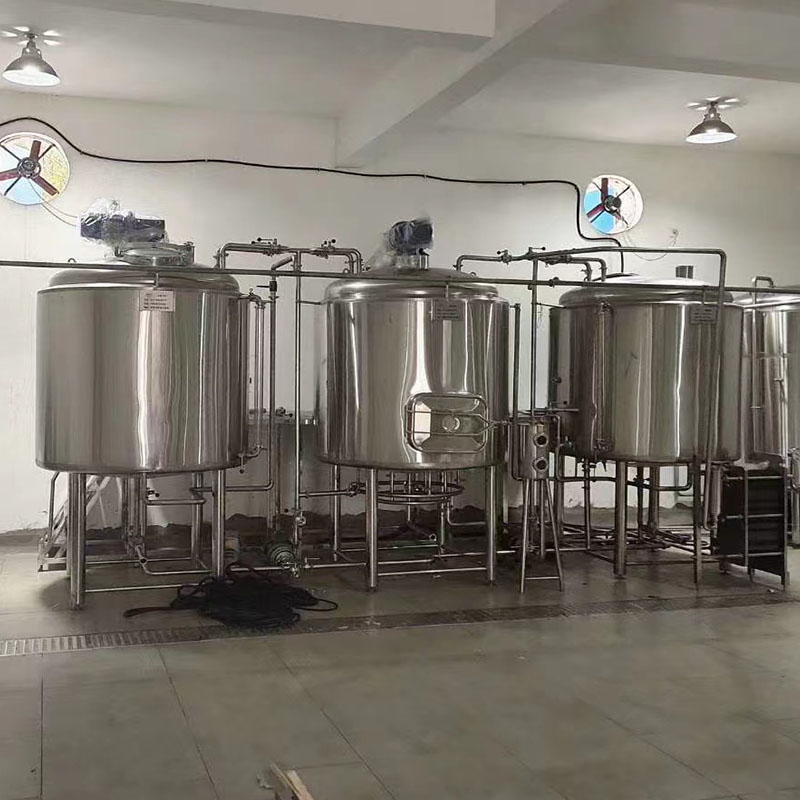 苏尼特左小型啤酒设备